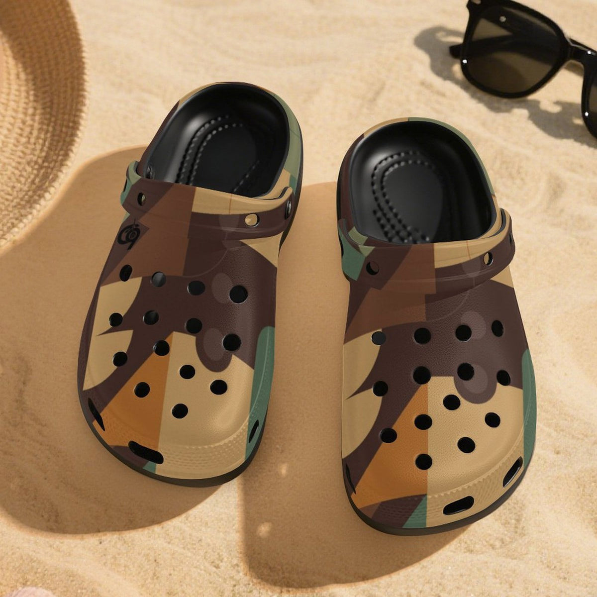 6Deep Urban Camo High-Heeled Clogs