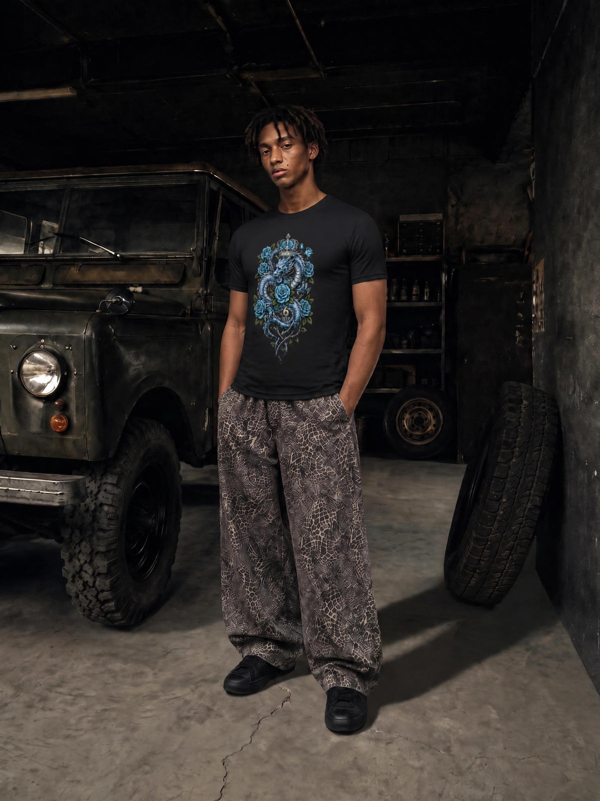 6deep.co Performance Logo Short Sleeve T-Shirt Black